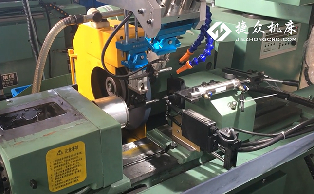 桁架上下料機器人,外圓磨床磨轉子軸(圖2) 桁架上下料機器人